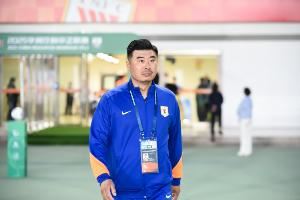 鲁媒：泰山24人参加合练五外援都可出场 韩鹏时刻关注B队比赛